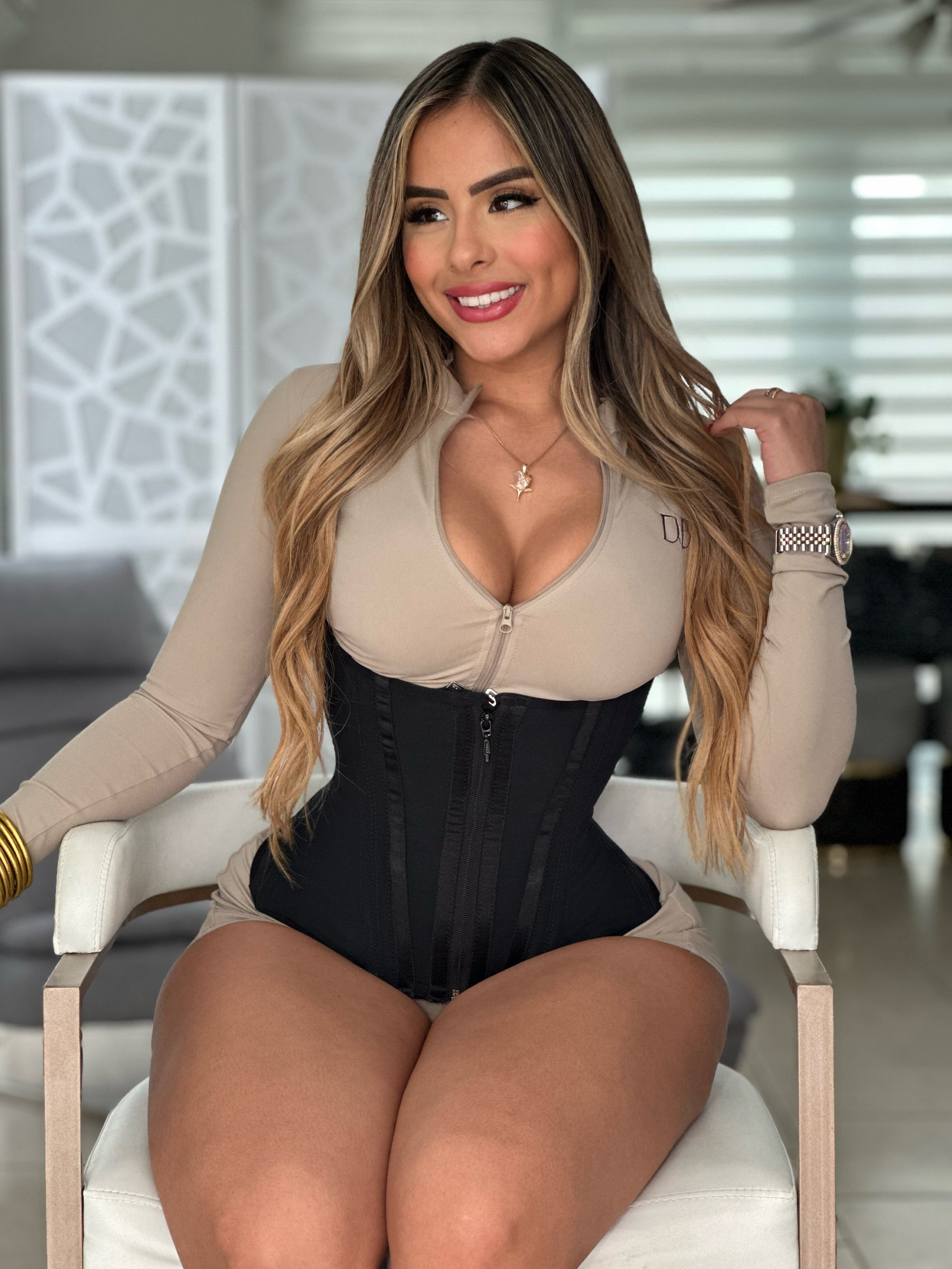 Corset Waist Trainer Short Torso 3 Hooks/ Zipper