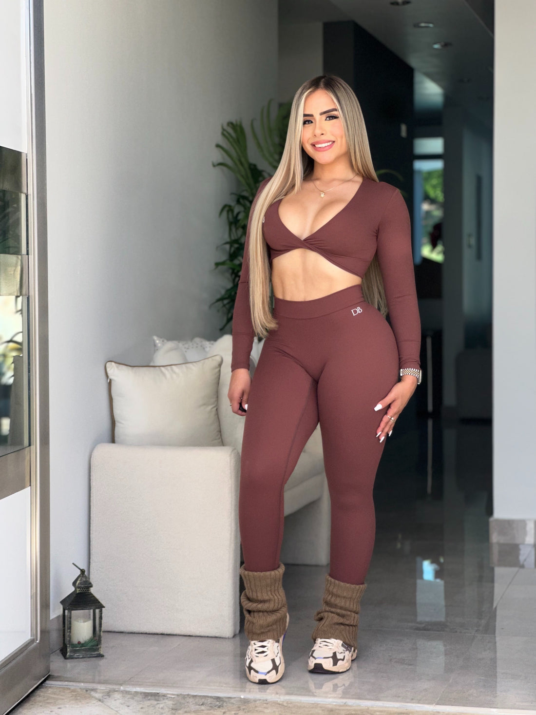 Brown Long Sleeve Twist V Back Set