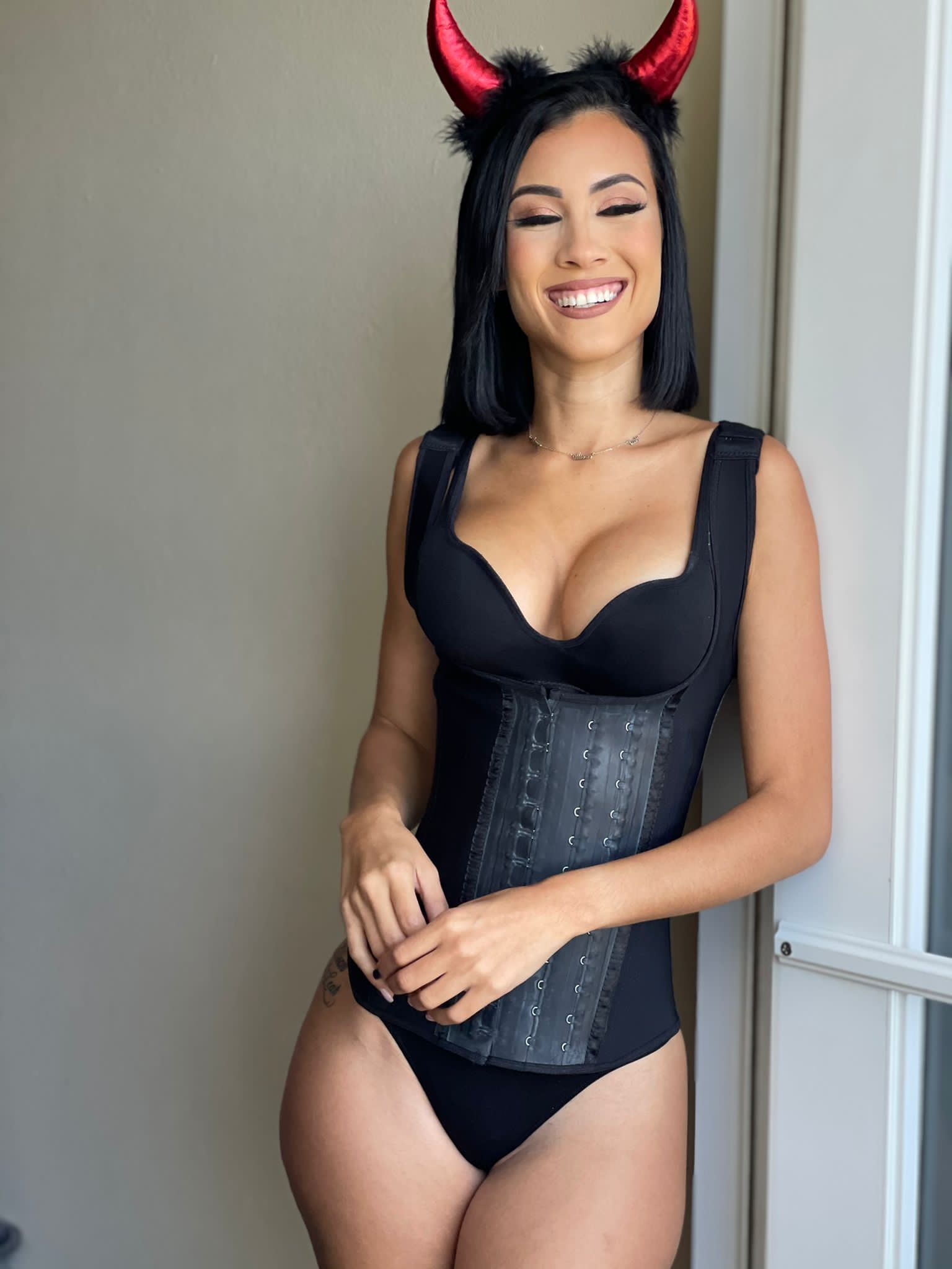 Vest Waist Trainer (Faja Chaleco) Black/ Negro